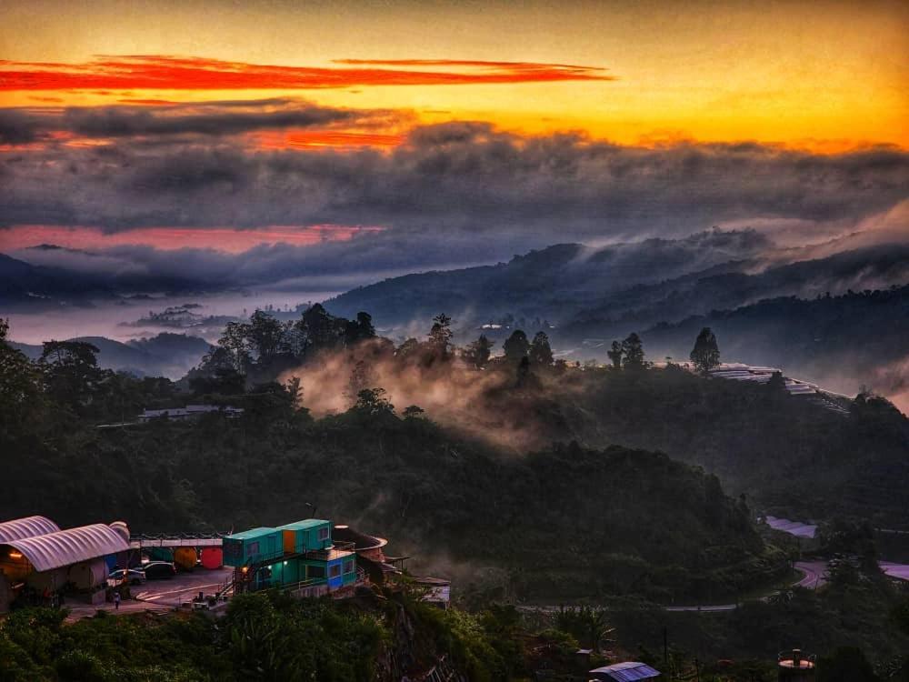 Kensington Sunrise Sg, Palas Horizon,Kea Farm Бринчанг Екстер'єр фото